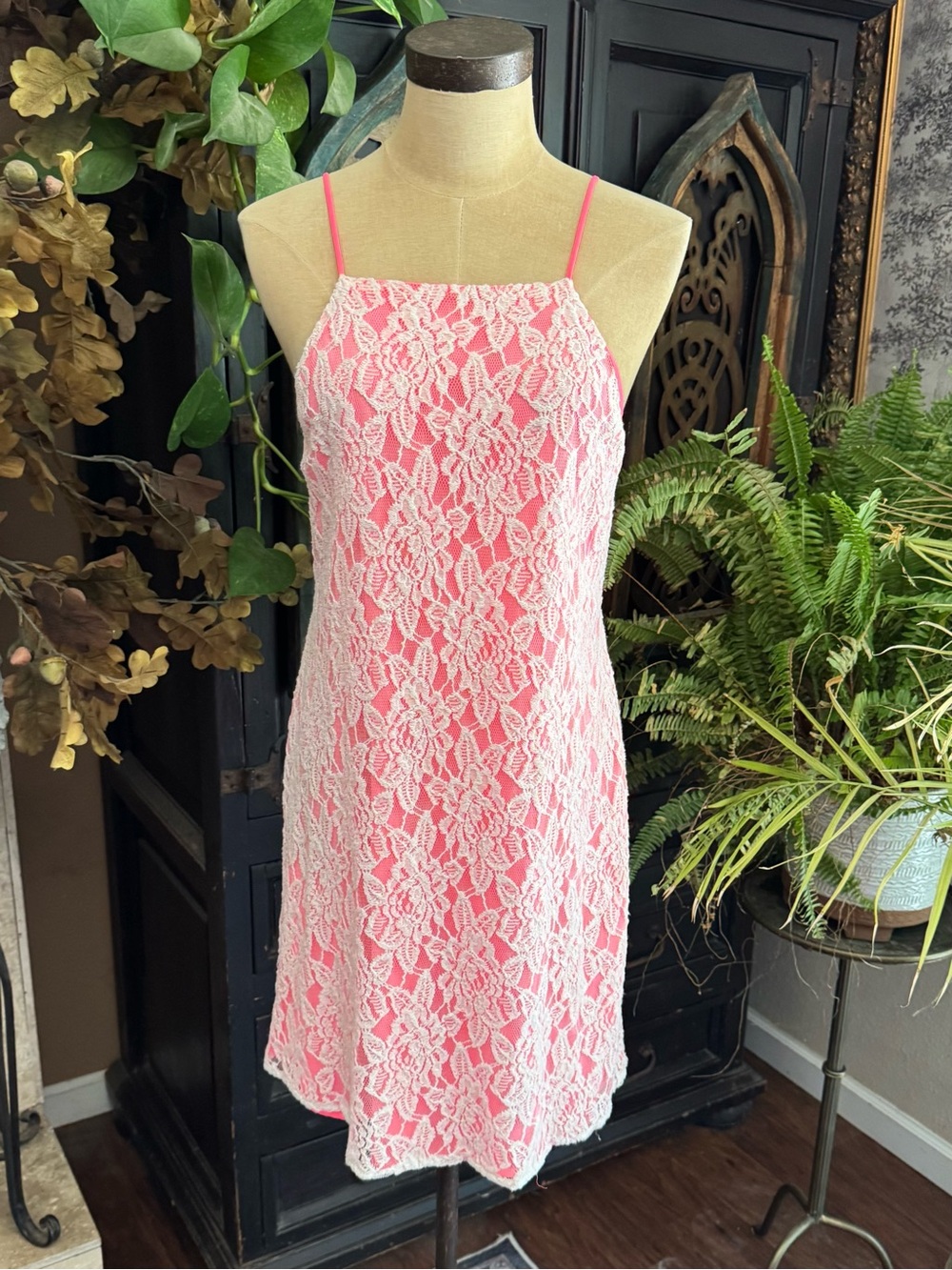 Anthropologie Lace Overlay Mini Dress 80s Inspired Party Barbiecore - Picture 5 of 15